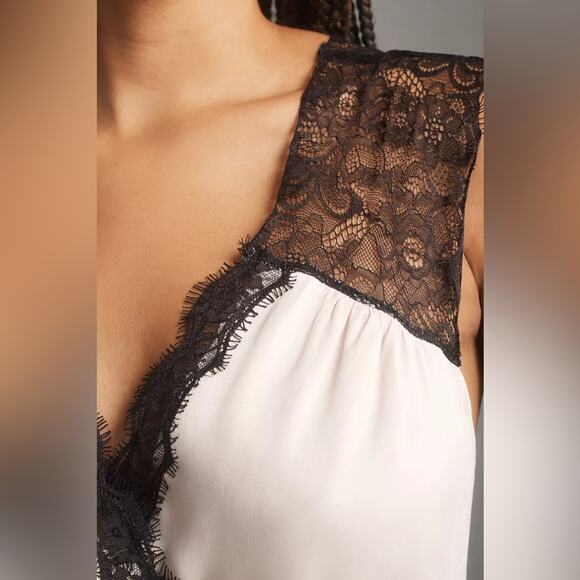 BY ANTHROPOLOGIE Sleeveless V-Neck Lace Wrap Midi Dress Blush Pink Black XS NEW - Picture 4 of 10